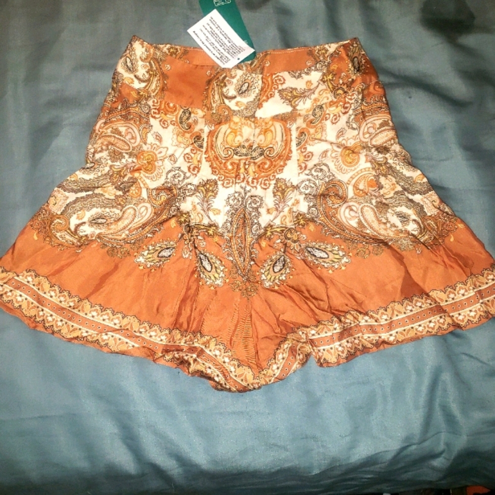 NWT H&M  culottes shorts